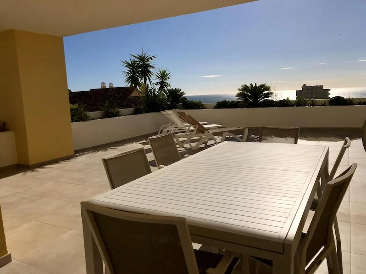 Amazing Apartment In Puerto Alto Estepona
